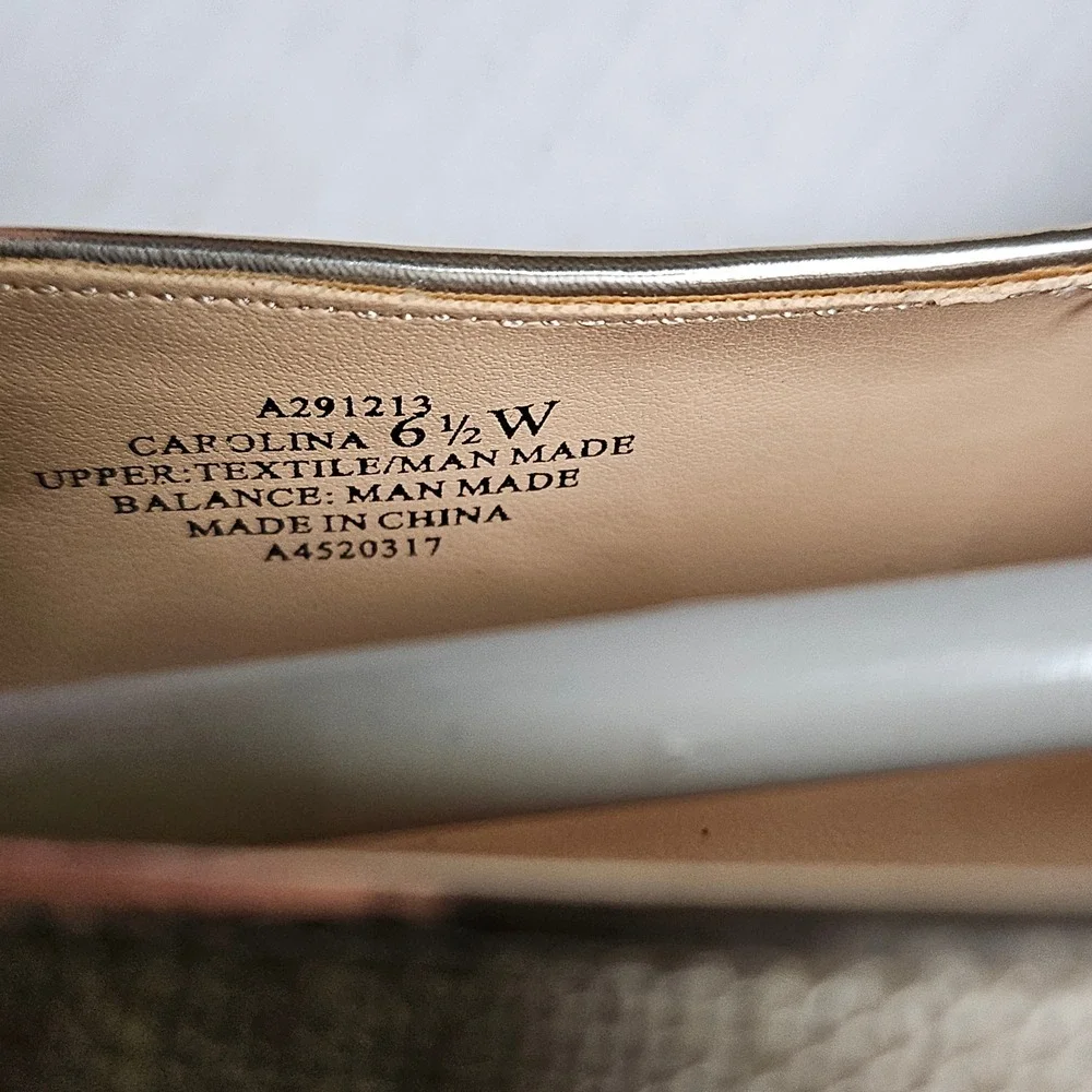C. Wonder Carolina Khaki Cocktail Embroidered Loafers Flats A291213 Womens 6.5 W